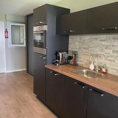 4-star Beachfront Appartment- Sea View Apartment *